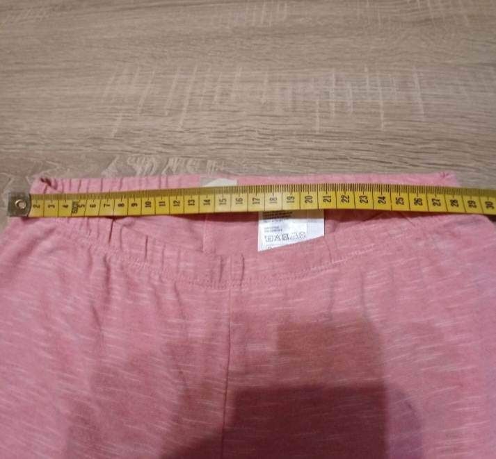 Leginsy r. 152, H&M