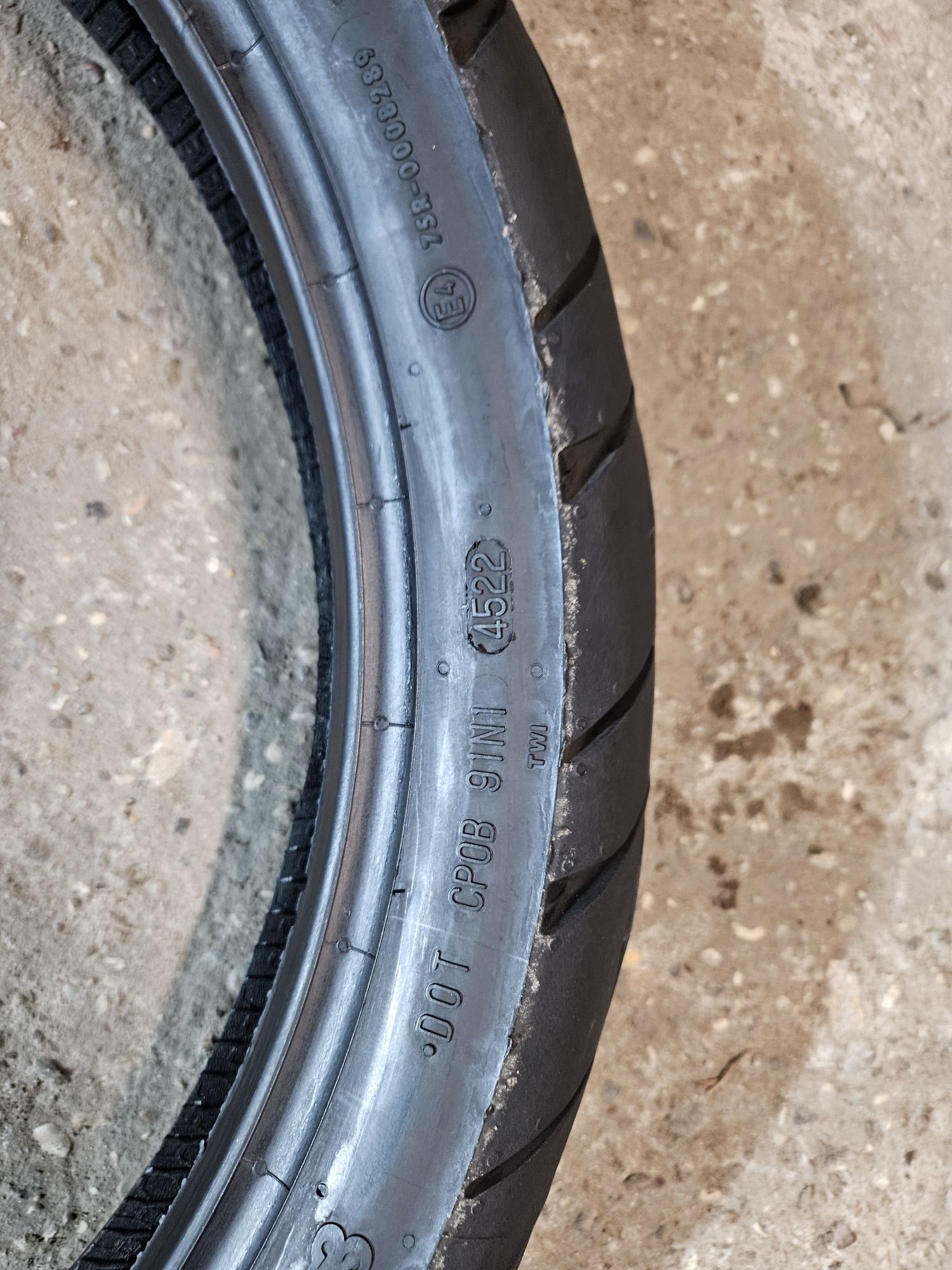 Continental ContiTrailAttack 110/80R19 Dot 4522 Nr.0443