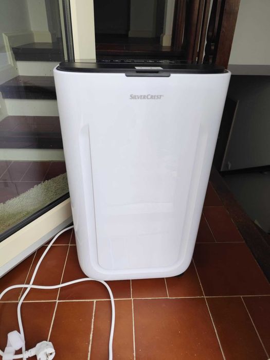 Desumidificador SILVERCREST ótimo