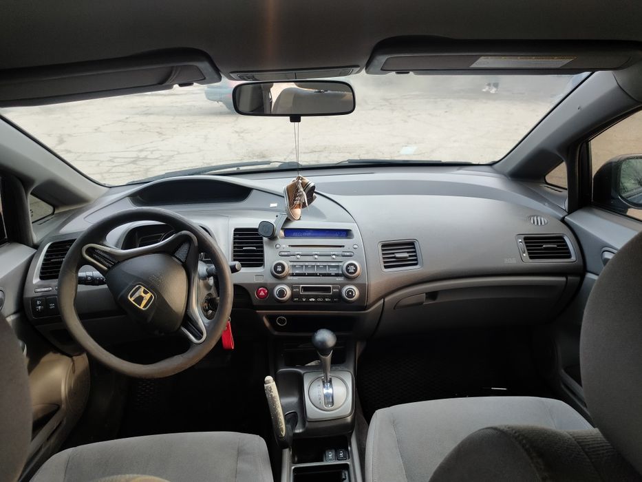 Продам Хонду Сивик 4д