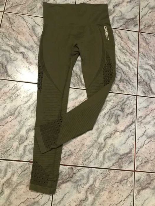Sportowe legginsy Gymshark M 38 modelujące khaki  jogging pilates