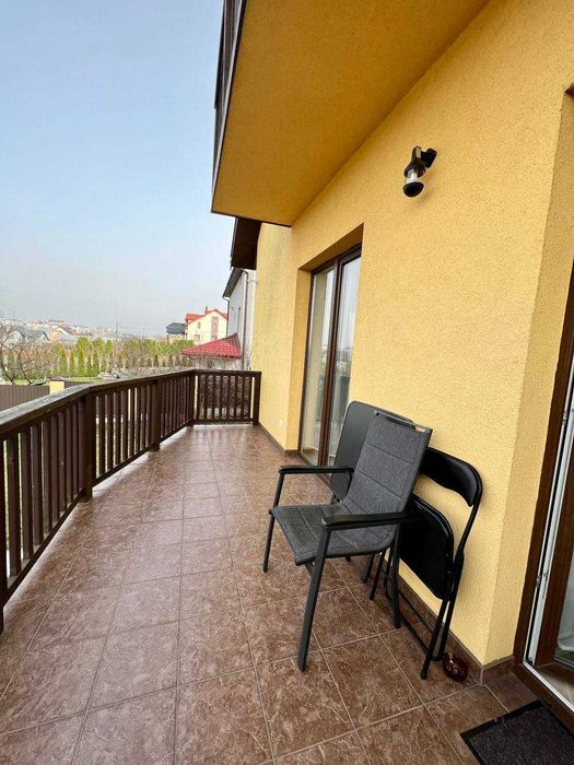 Продаж 2-поверхового будинку в Сололнці