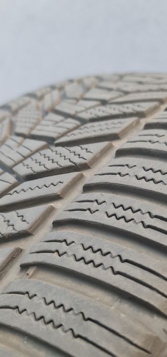 285/40/19 255/45/19 Hankook