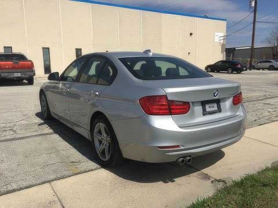 2015 BMW 3 Series 328i