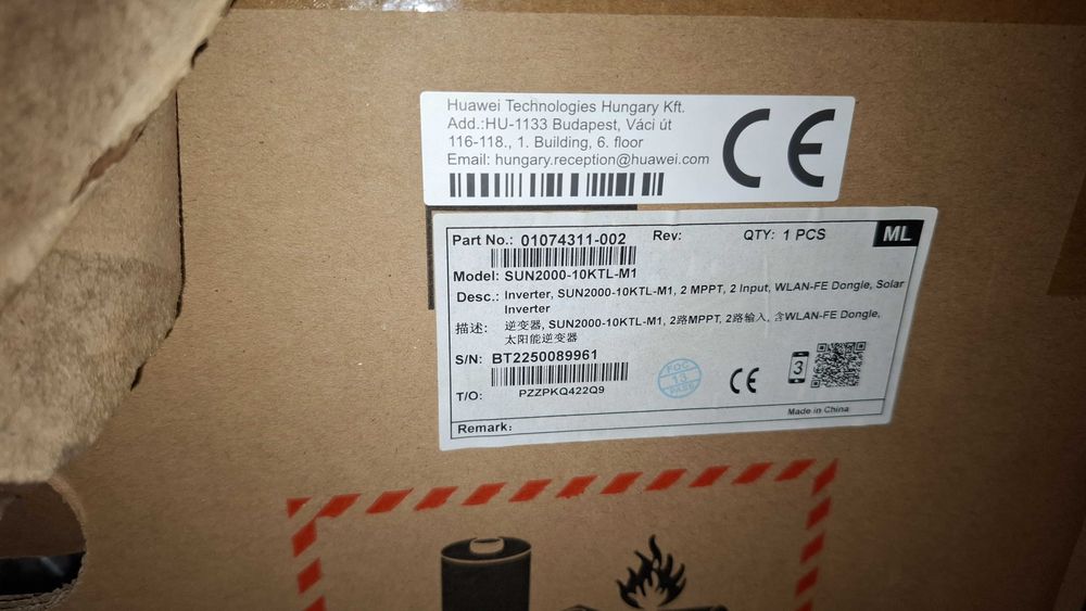 Falownik Huawei  nowy.