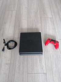 Konsola PlayStation 4