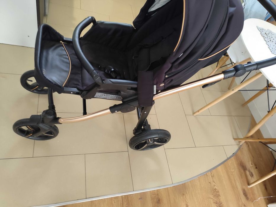 Wózek BEBETTO NICO Estilo spacerówka