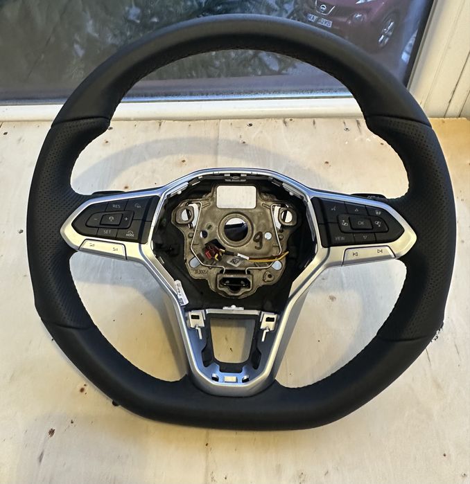 Кермо ve Touareg III 2025