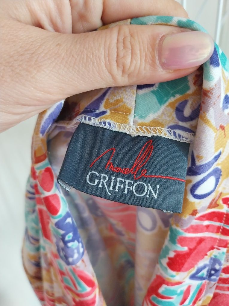 Blusa | Camisa | Casaco | Marcelle Griffon | Tamanho único | como nova