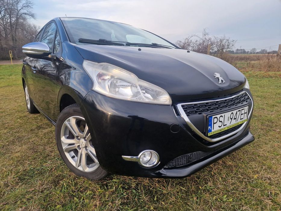 Peugeot 208 Tablet  PDC Alu