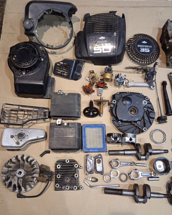 Briggs Stratton б/у запчастини двигуна газонокосарки,мотоблока,косарки