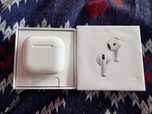 Słuchawki douszne Apple AirPods 4