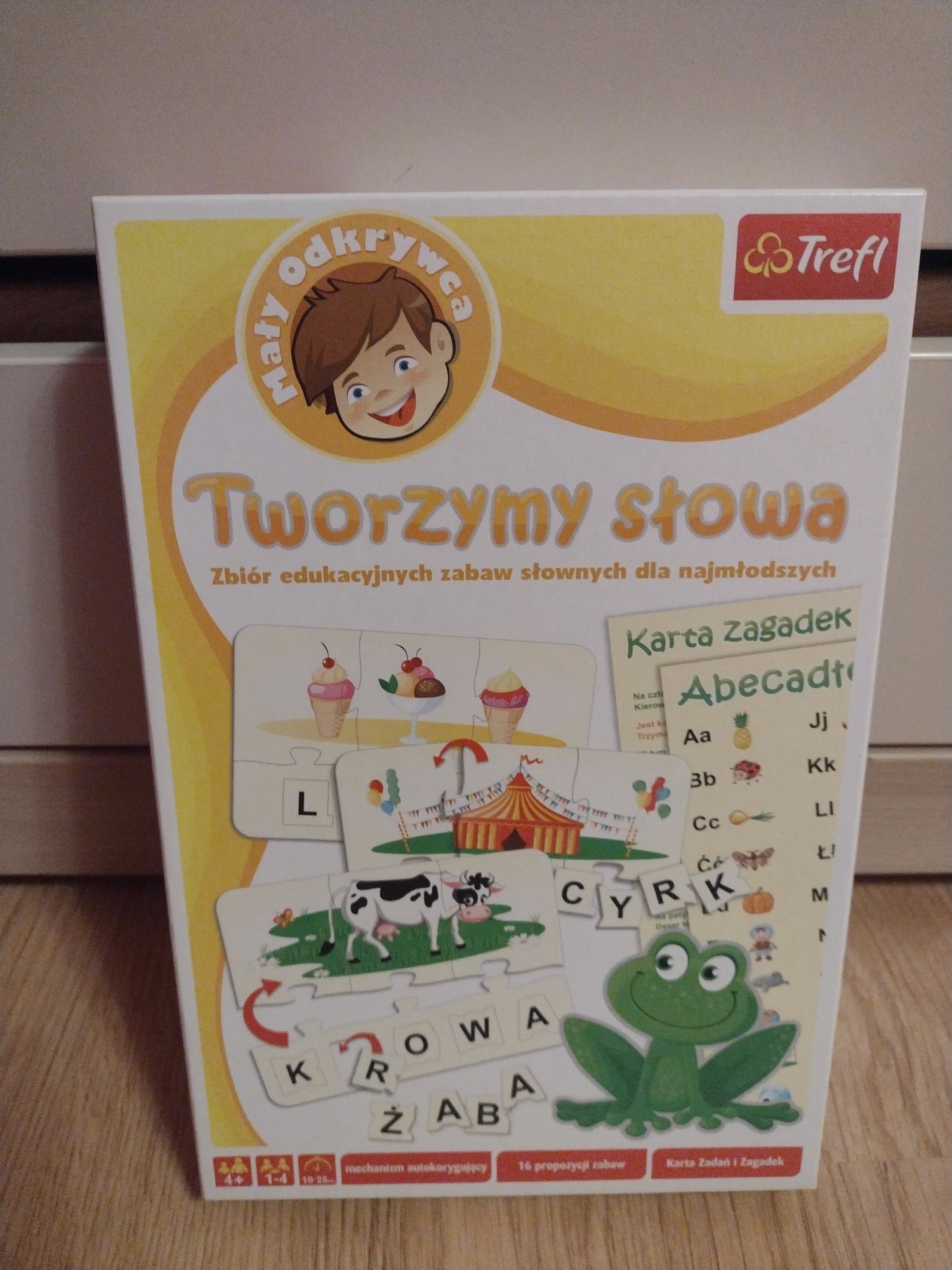 Układanka literkowa "Tworzymy słowa" Trefl