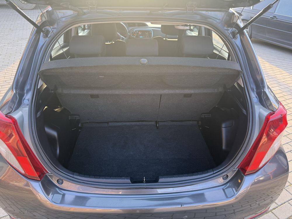 Toyota Yaris 2013r.