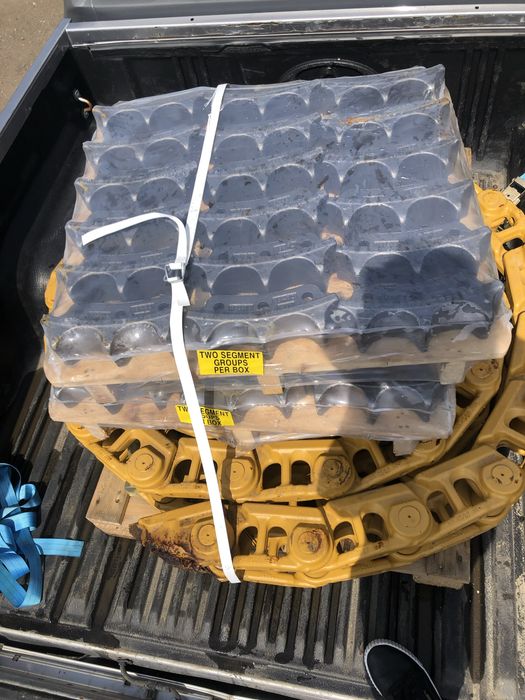 Гусеничний екскаватор NEW HOLLAND E305