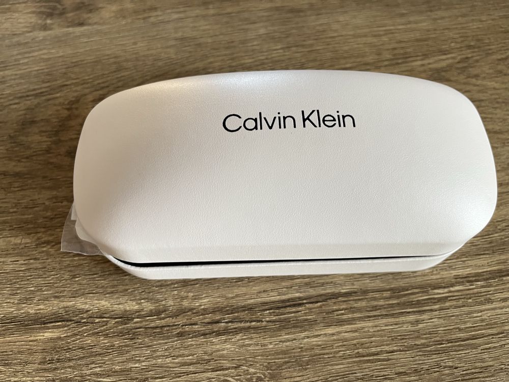 Okulary przeciwsloneczne  Calvin Klein