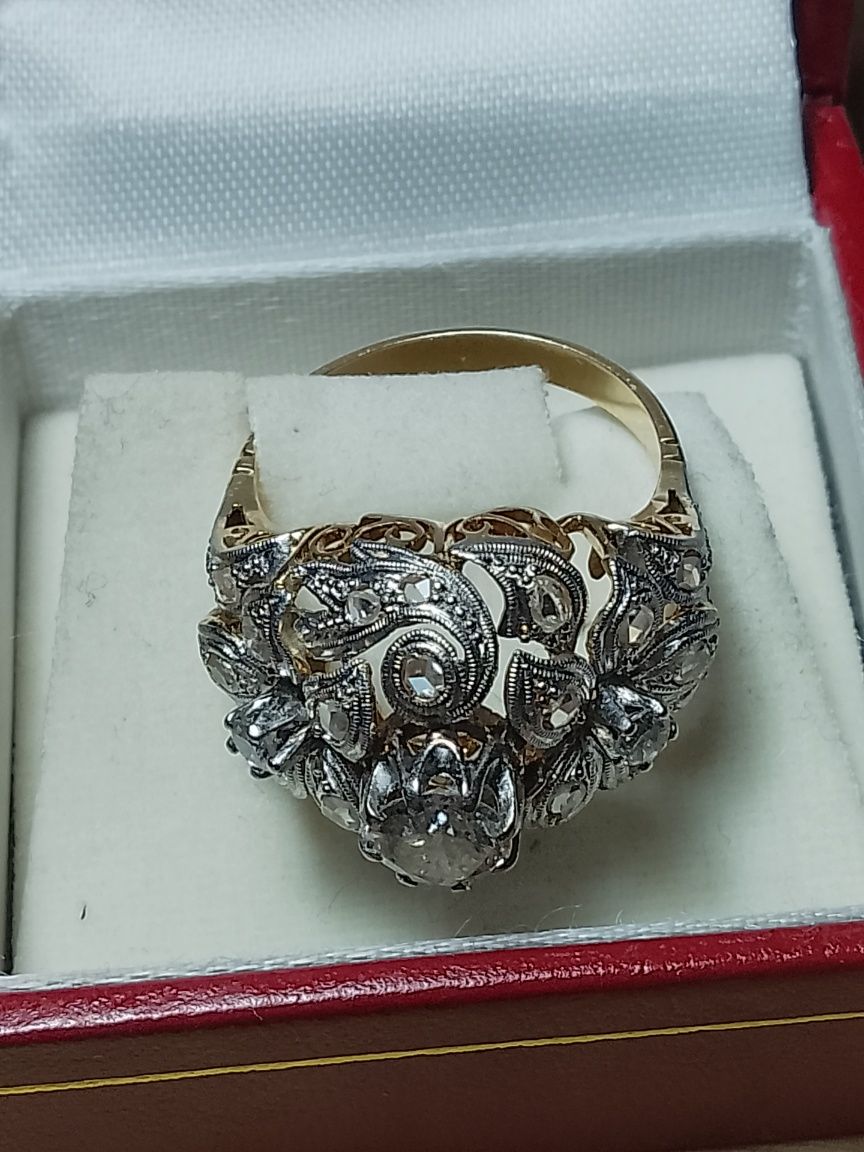 Antyk złoty pierścionek z diamentami