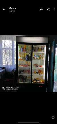 Продам  витрину-холодильник