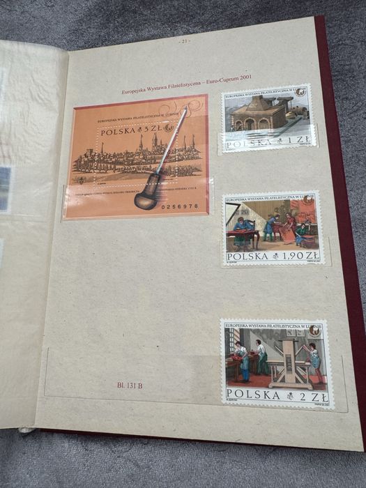 klaser jubileuszowy + znaczki pocztowe polski 2000