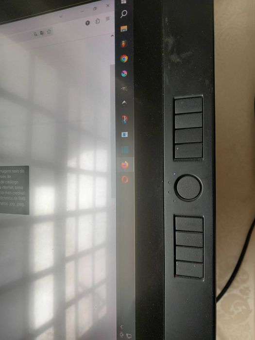 Mesa digital Wacon Cintinq 22 HD Usada