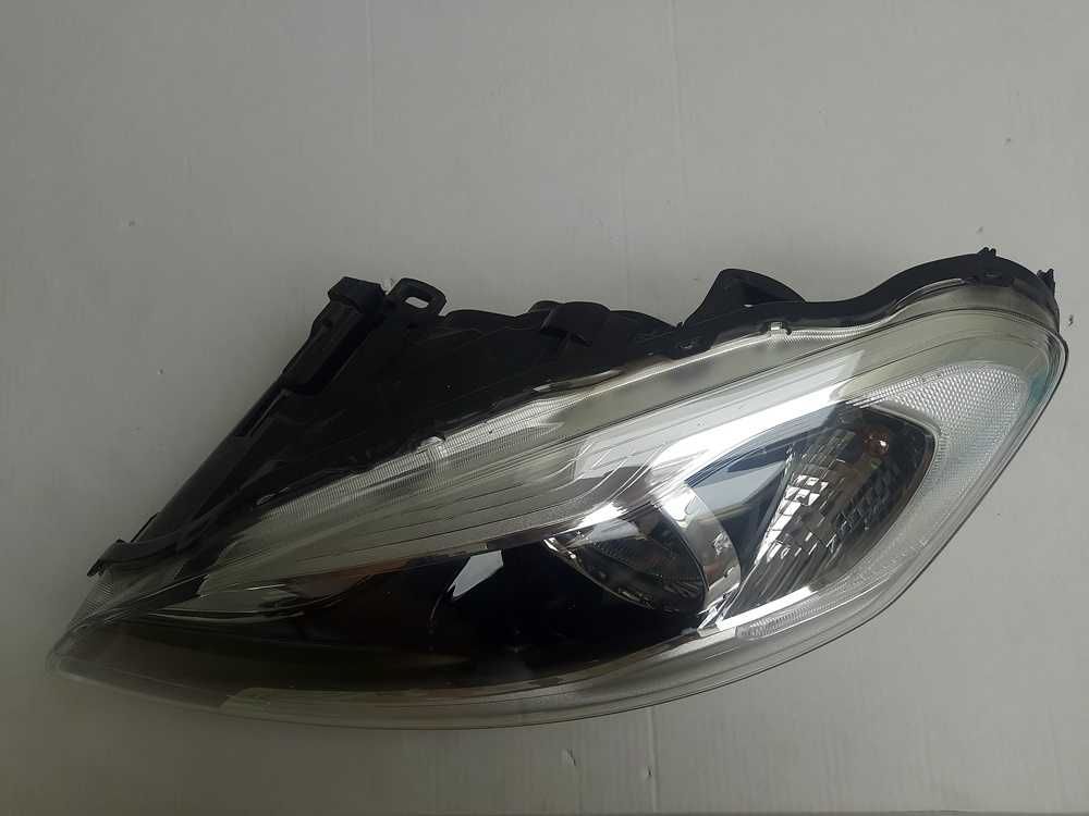 Lampa lewa Reflektor lewy Volvo XC60 LIFT 13-17 zwykła EUROPA ORYGINAL