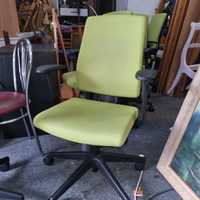 Krzesło obrotowe do biurka kolor pistacja