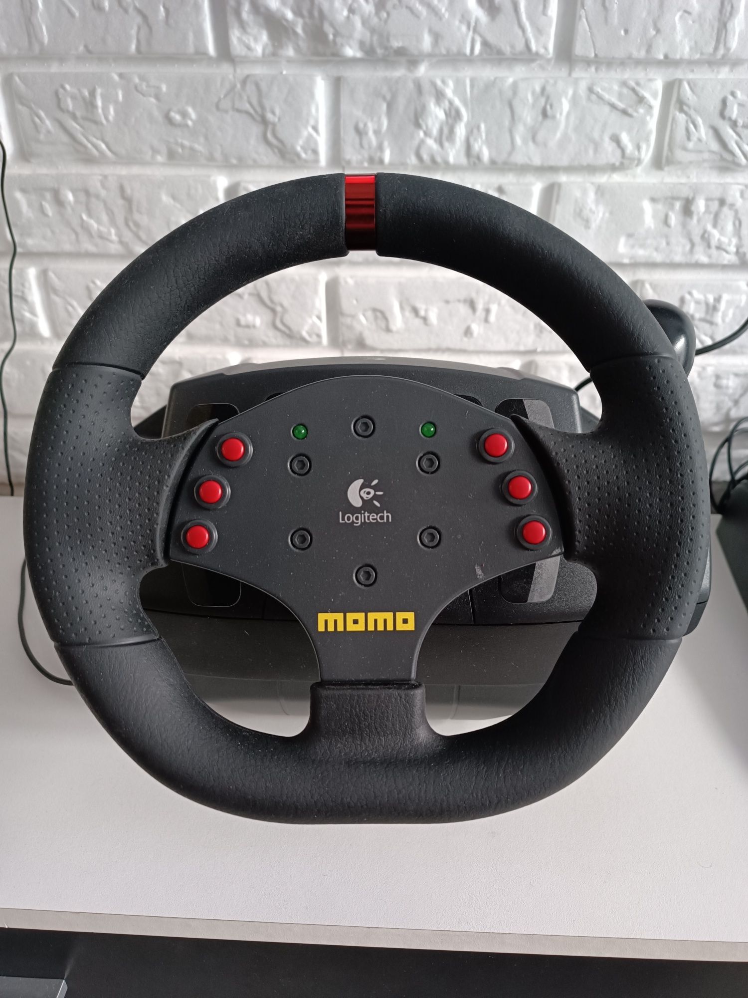 Kierownica MOMO Racing PC Logitech