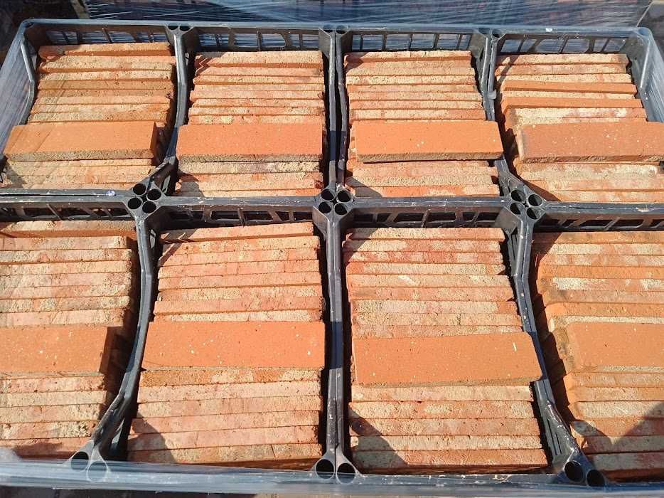 Płytki cegły,płytki ceglane ze starej cegły,płytki z cegły,środki,lico