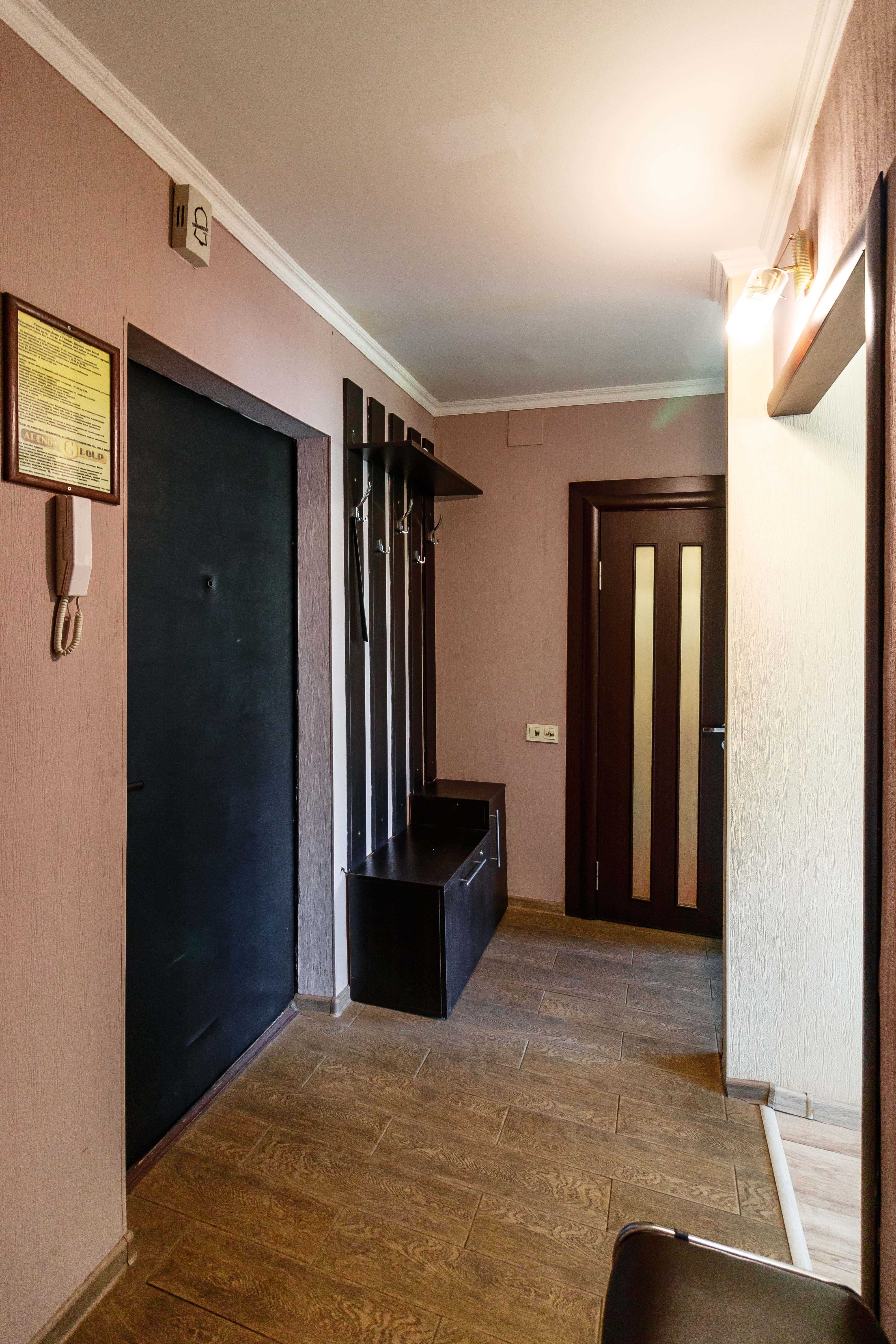 Здам на 7 діб або день 1к кв-ру м. Оболонь, Оболонський пр. 9, 4 місця