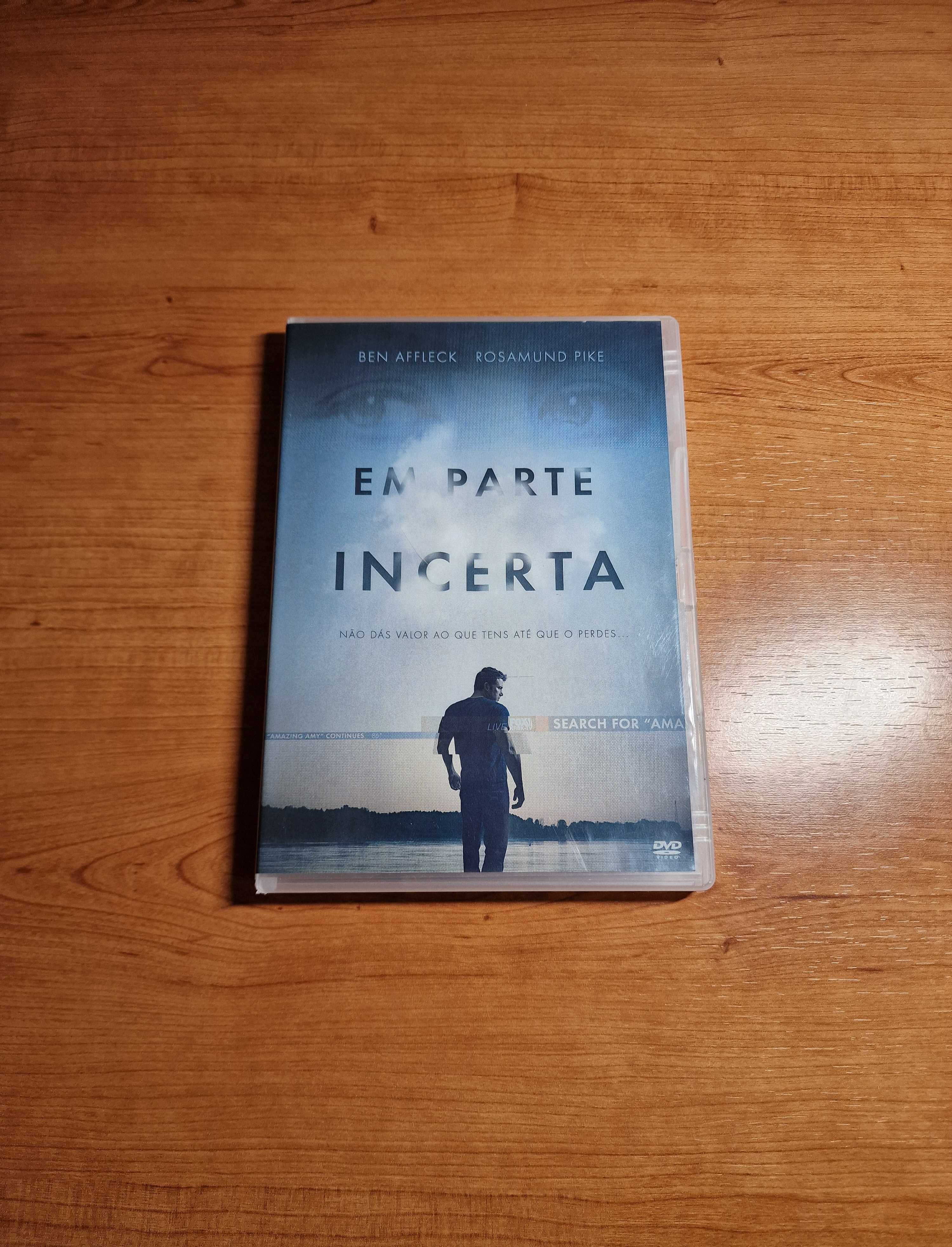 EM PARTE INCERTA (de David Fincher com Ben Affleck/Rosamund Pike)