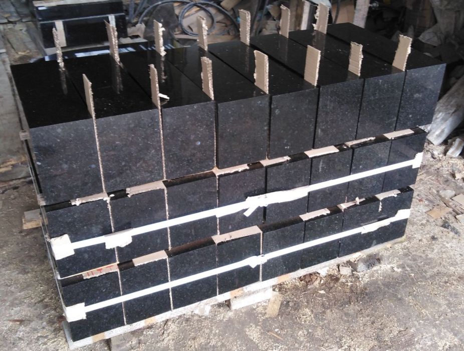 Гранітні вироби оптом