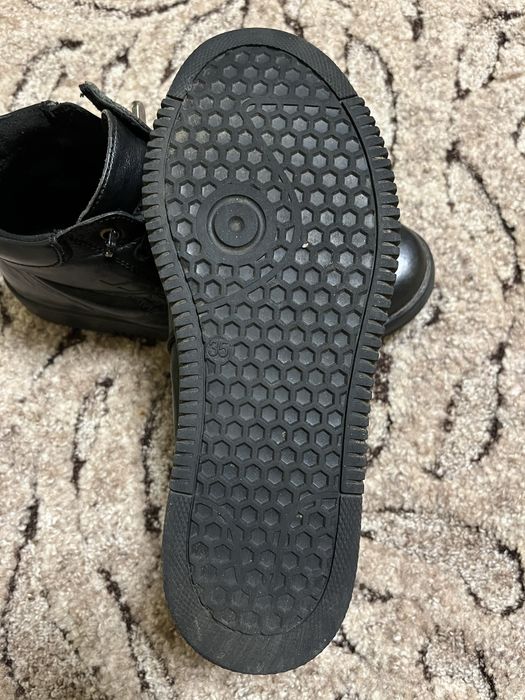 Дитячі осінні ботинки