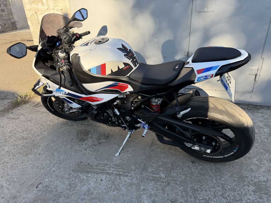 БМВ S1000RR M paket