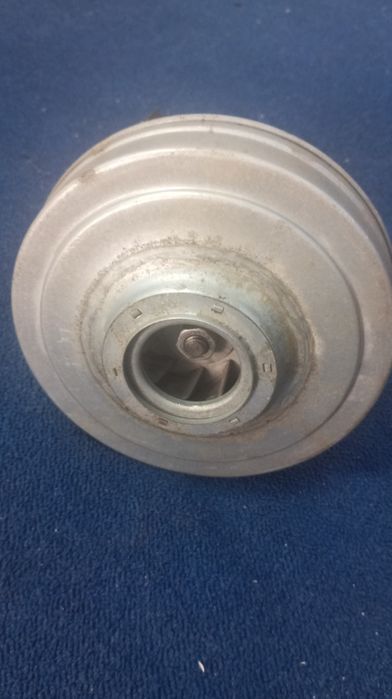 Двигун для пилососа