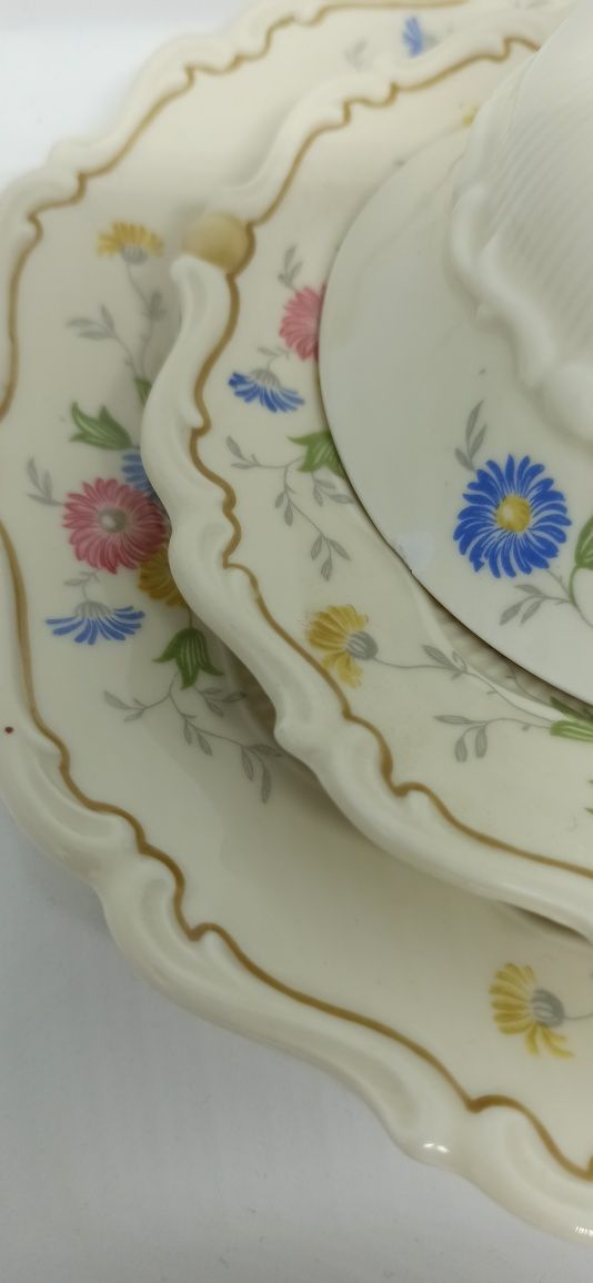 Porcelana SORAU TRIO Żary Carstens wzór kwiatowy