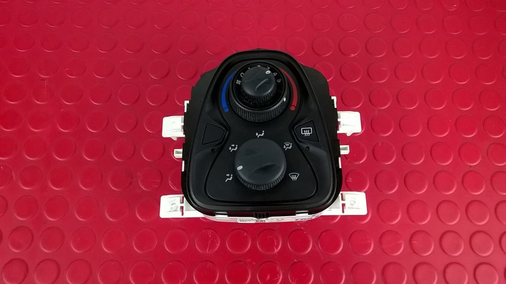 Botão Sofagem / Climatronic - 55900-YV020 [Citroen C1]