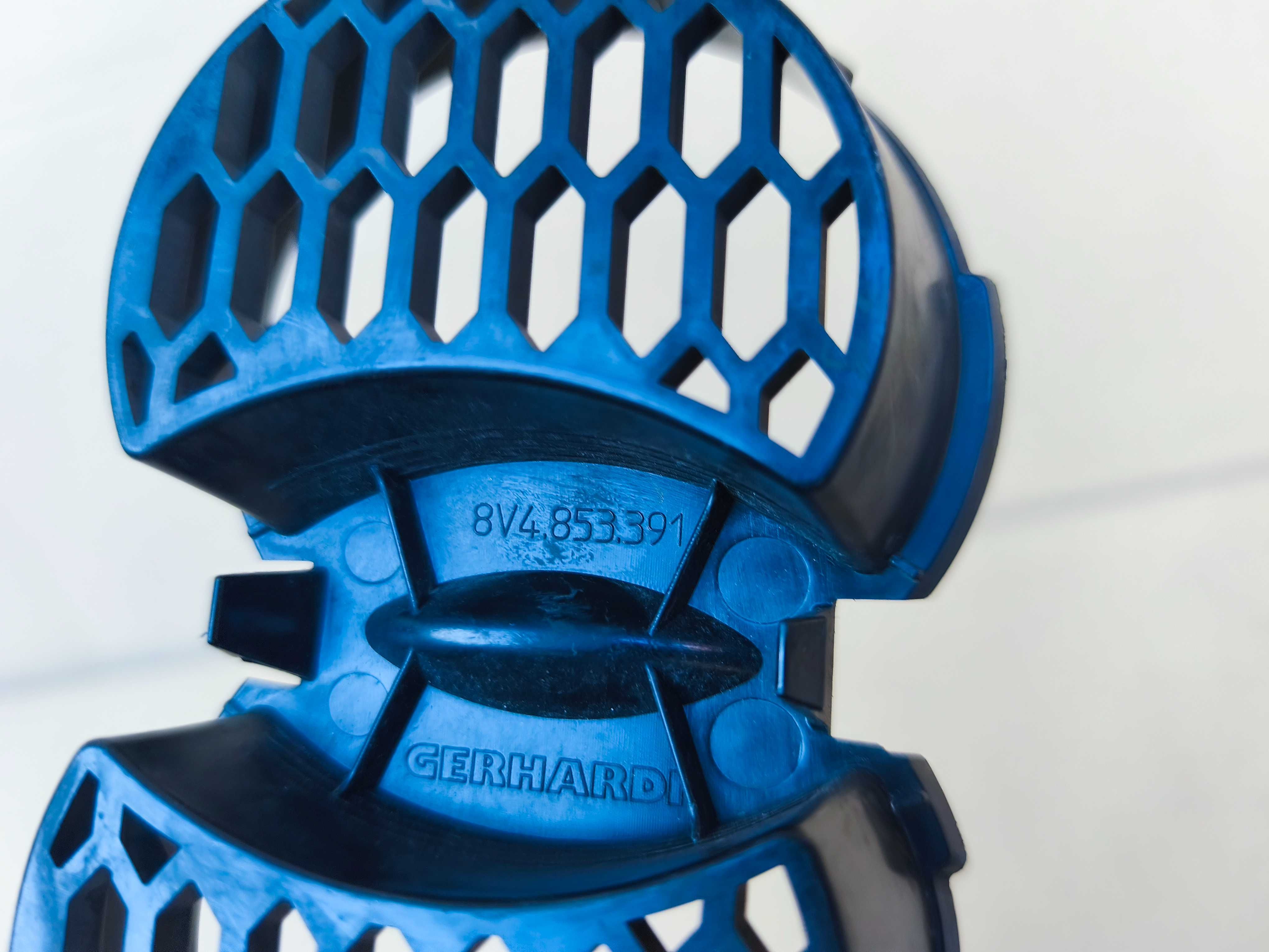 Audi A3 8V4 adapter znaczka grila przód znaczek 8V4.853.391