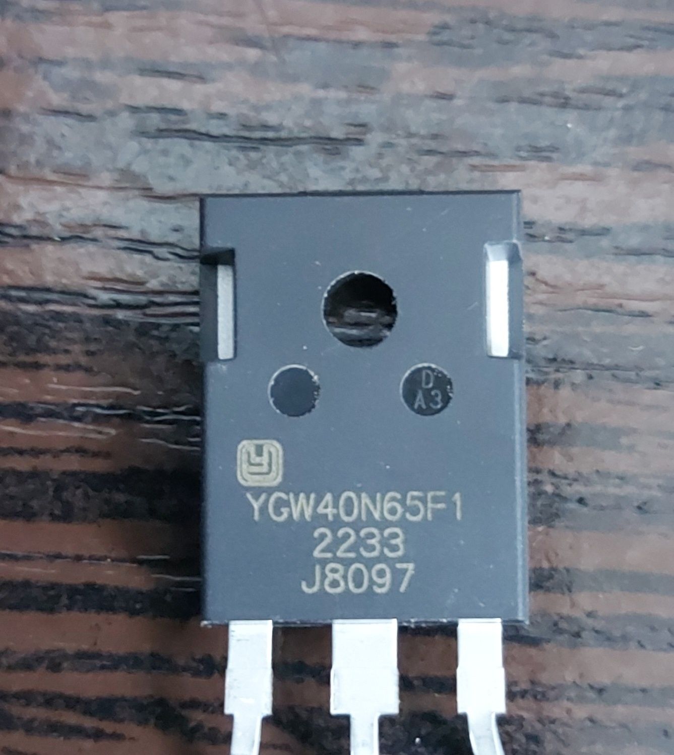 Транзистор    YGW50N65F1