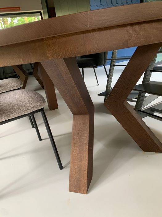 Stół dębowy , lite drewno rozkładany od 120 cm do 320 cm szerokość 120