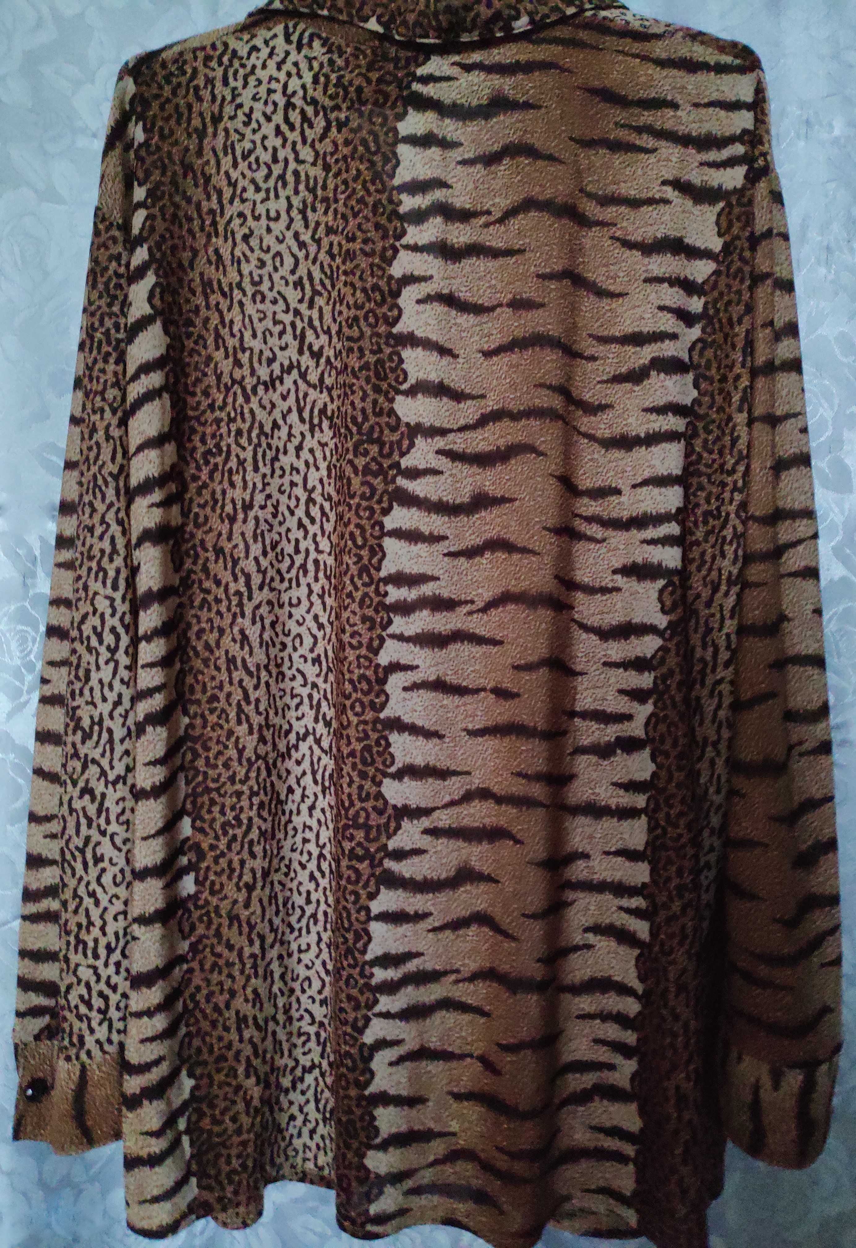 НОВАЯ женская блуза(на молнии)  размер 52-54-56 Турция