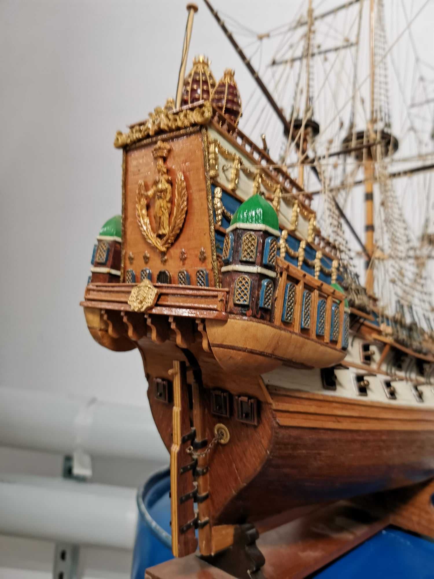 Model żaglowca , okrętu  La Couronne 1:100 Kardynała Richelieu