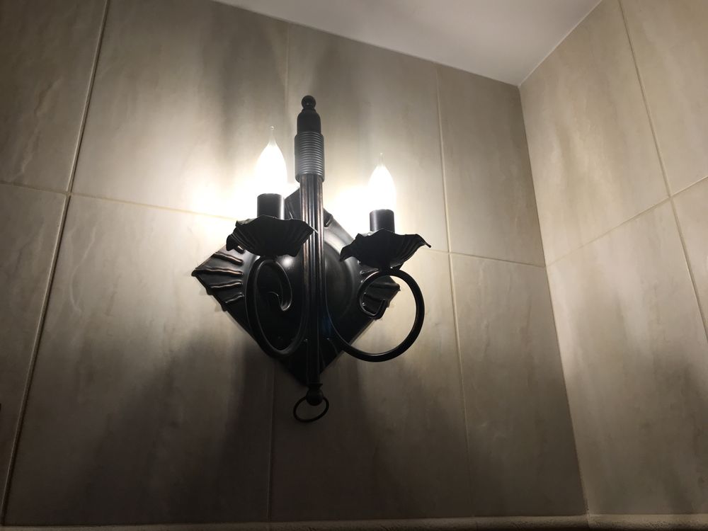 Zyrandole, kinkiety, lampa z zarowkami LED E14 swieczki
