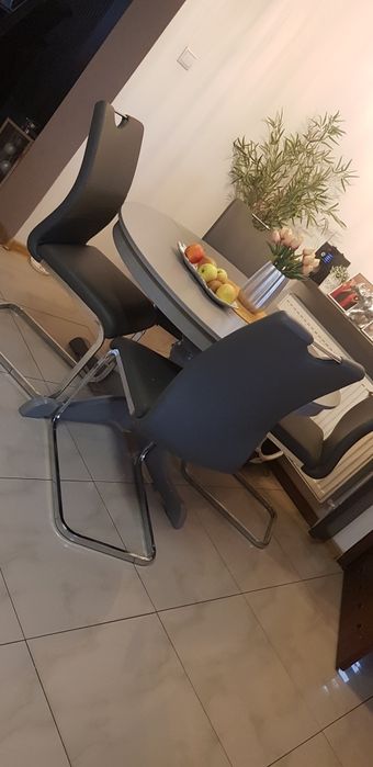 Krzesła 4x ekoskóra na płozach chrom bardzo wygodne 1/2 ceny tanio