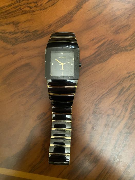 Продам годинник Радо оригінал з керемічним браслетом!!