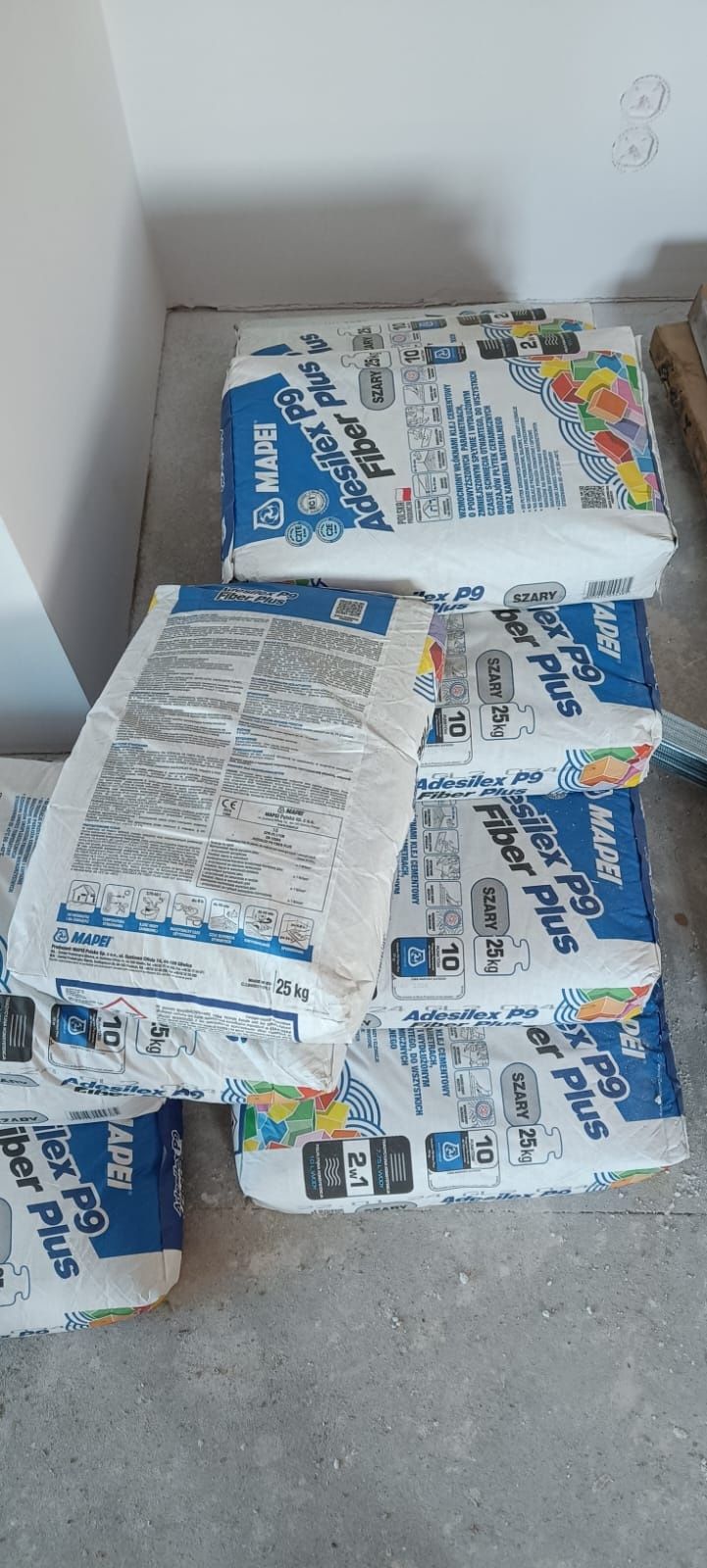 Mapei klej do płytek adesilex fiber plus p9