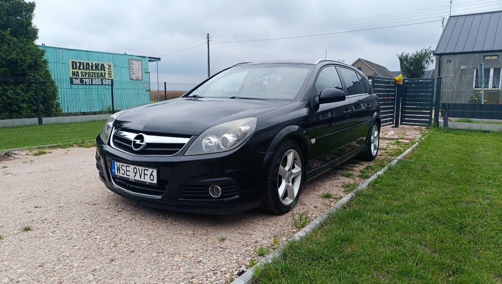 Opel Signum 2.0 T