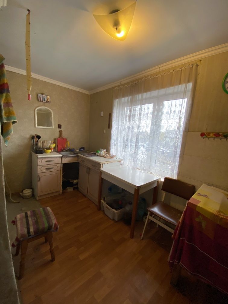 Велика дача для постійного проживання в Березанці