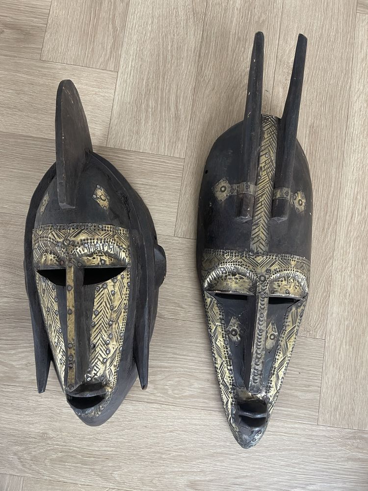 Maski egzotyczne dekoracyjne