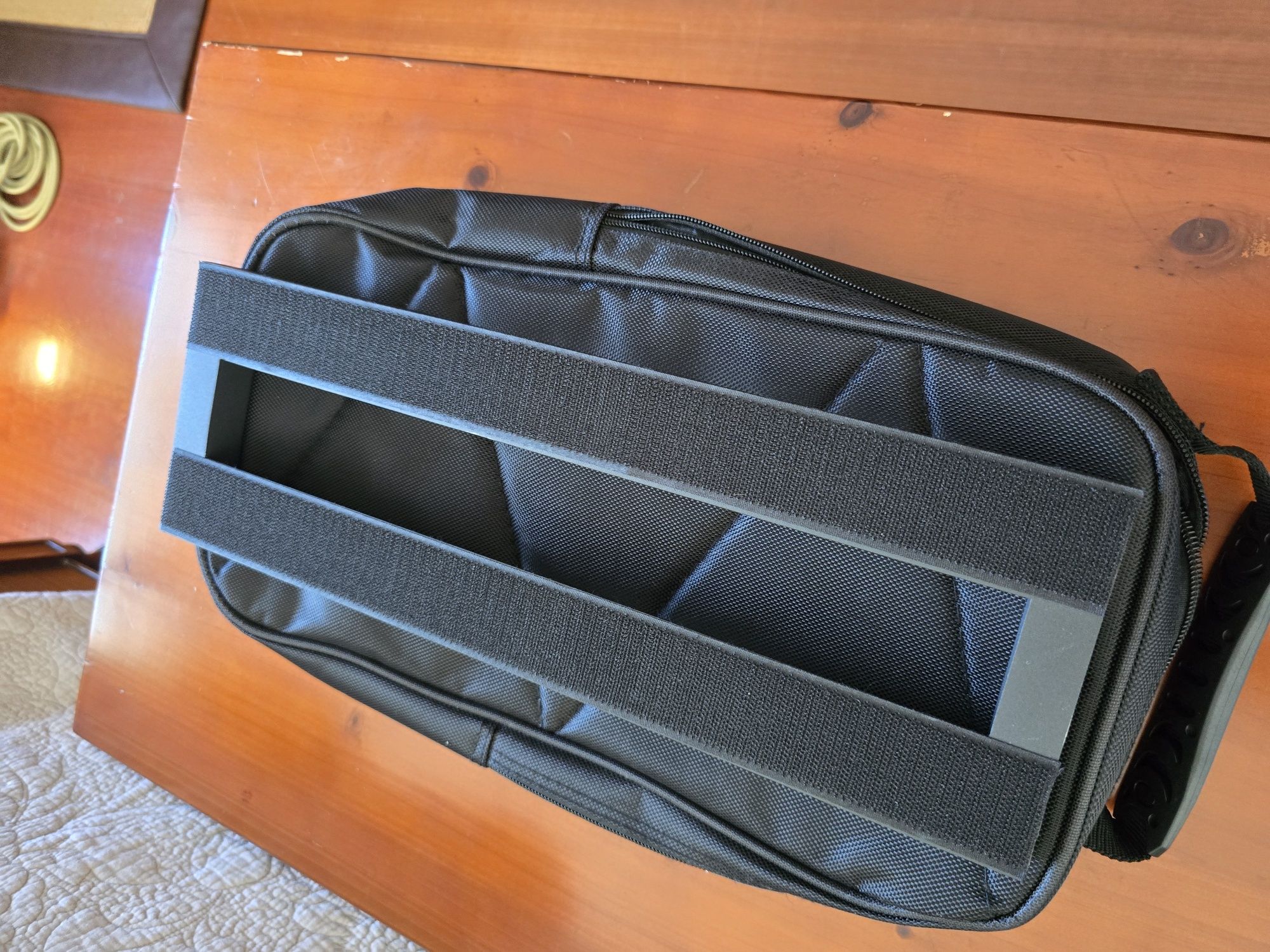 Pedalboard em Alumínio com Saco – Nova, Nunca Usada