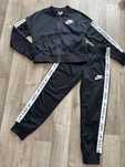 Nike Спортивний костюм 137-146